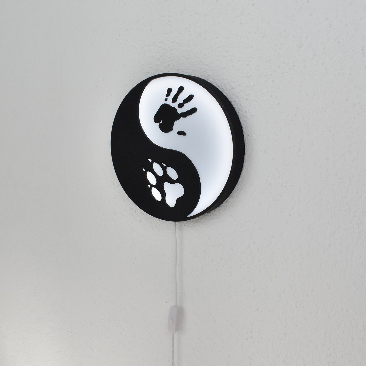 Hand & Pfote - Wandleuchte