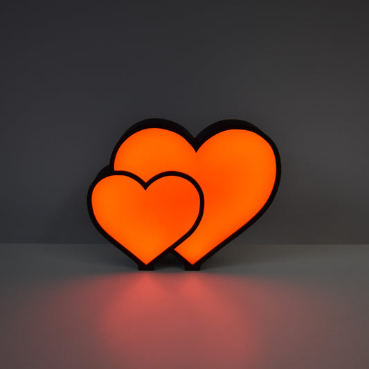 Romantisches LED Nachtlicht mit zwei leuchtenden Herzen – perfekte Deko für Schlafzimmer oder Valentinstag